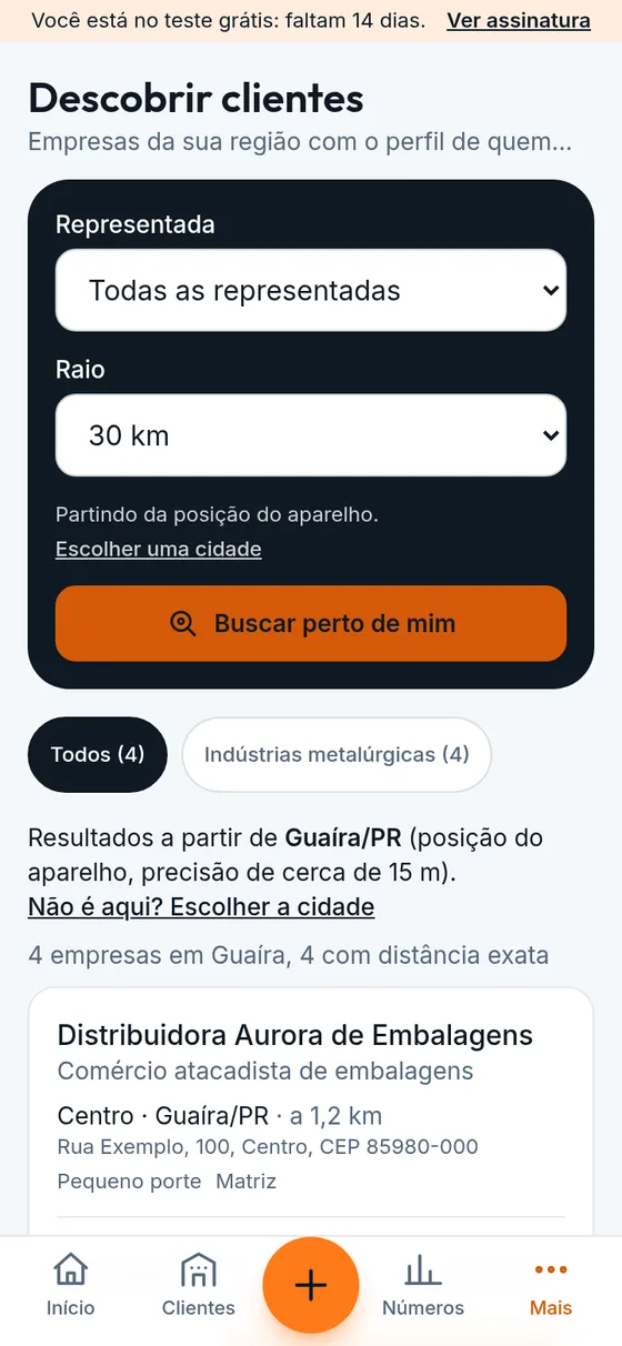 Tela Descobrir clientes do Prospect com empresas de exemplo e distância (dados de exemplo)